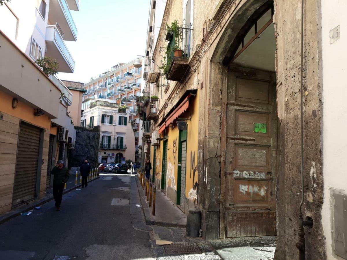 Vomero House With Free Parking 410 Cm Napoli Eksteriør billede